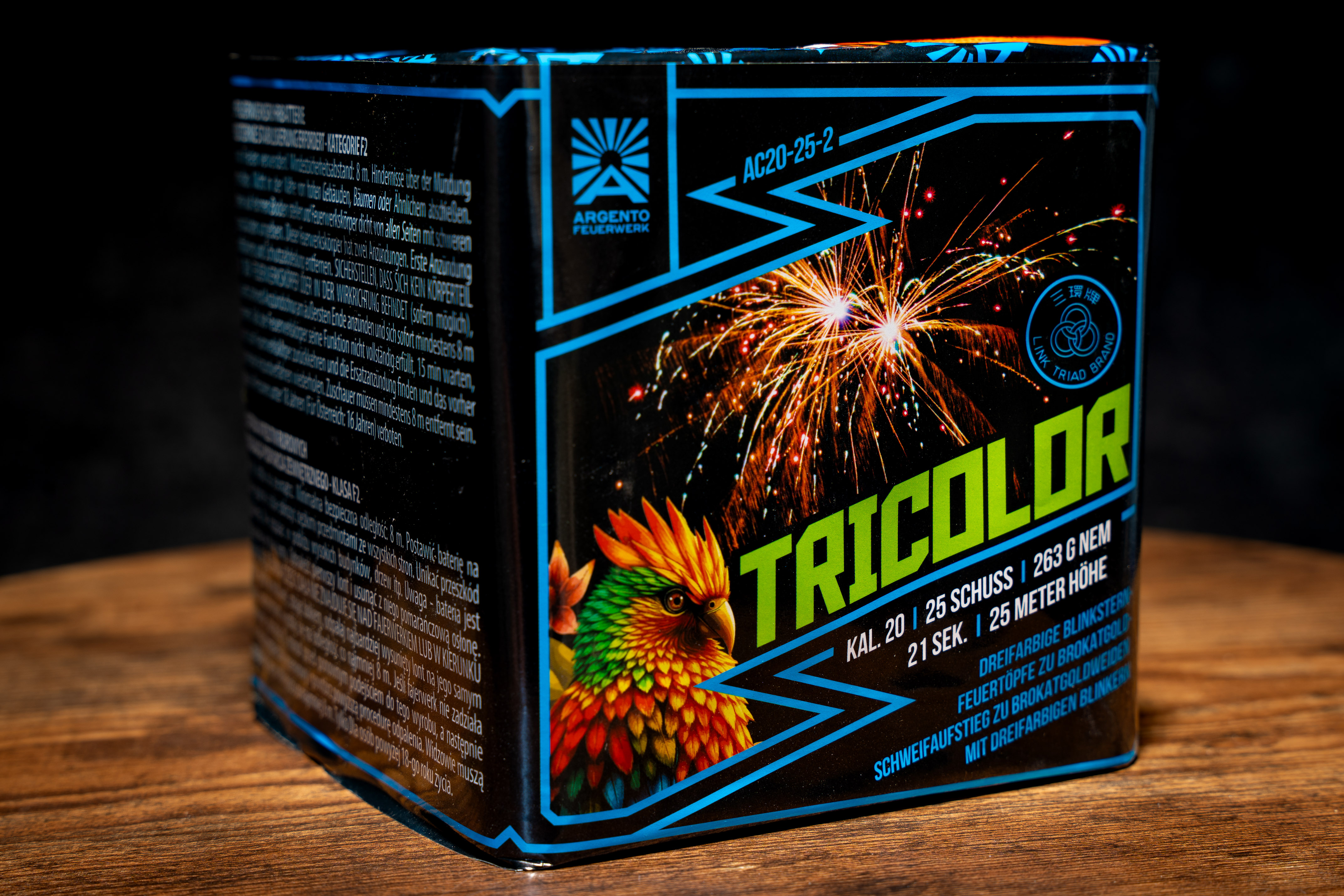Tricolor